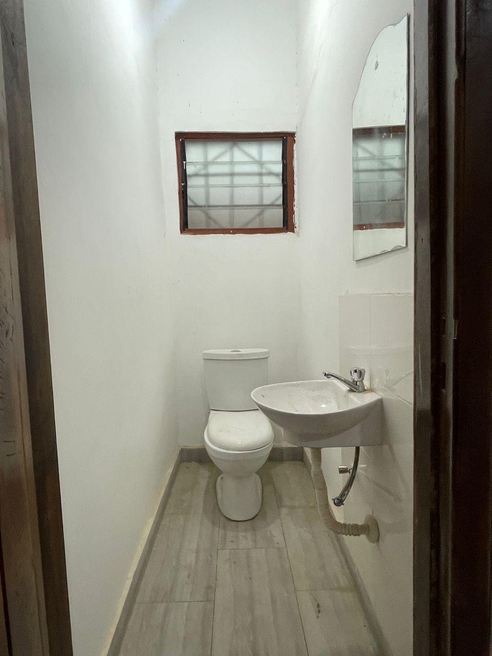 3 Bedrooms House For Rent @ Kwabenya