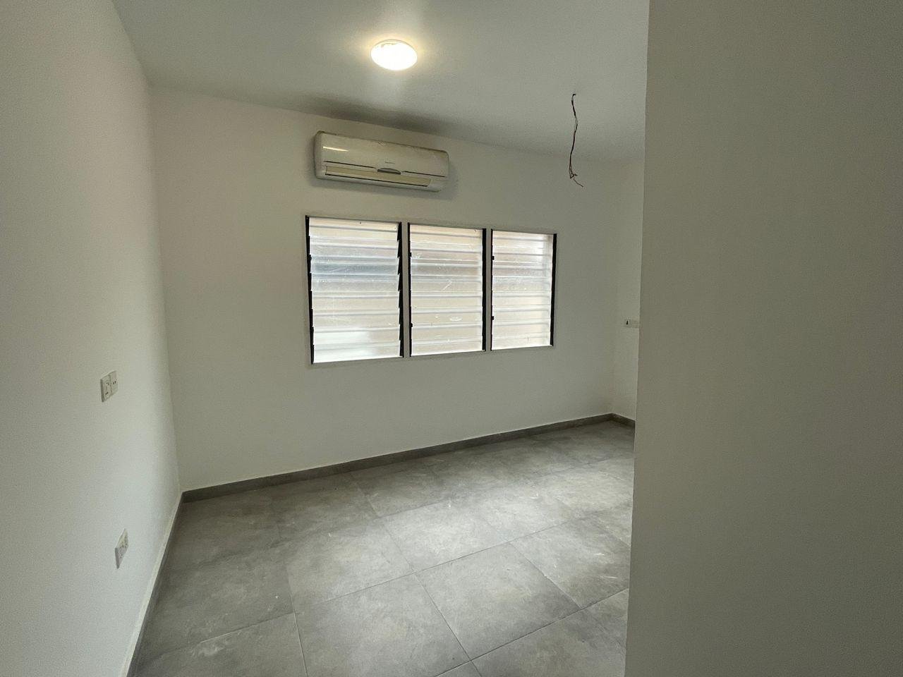 2 Bedrooms House For Rent @ Adjringanor