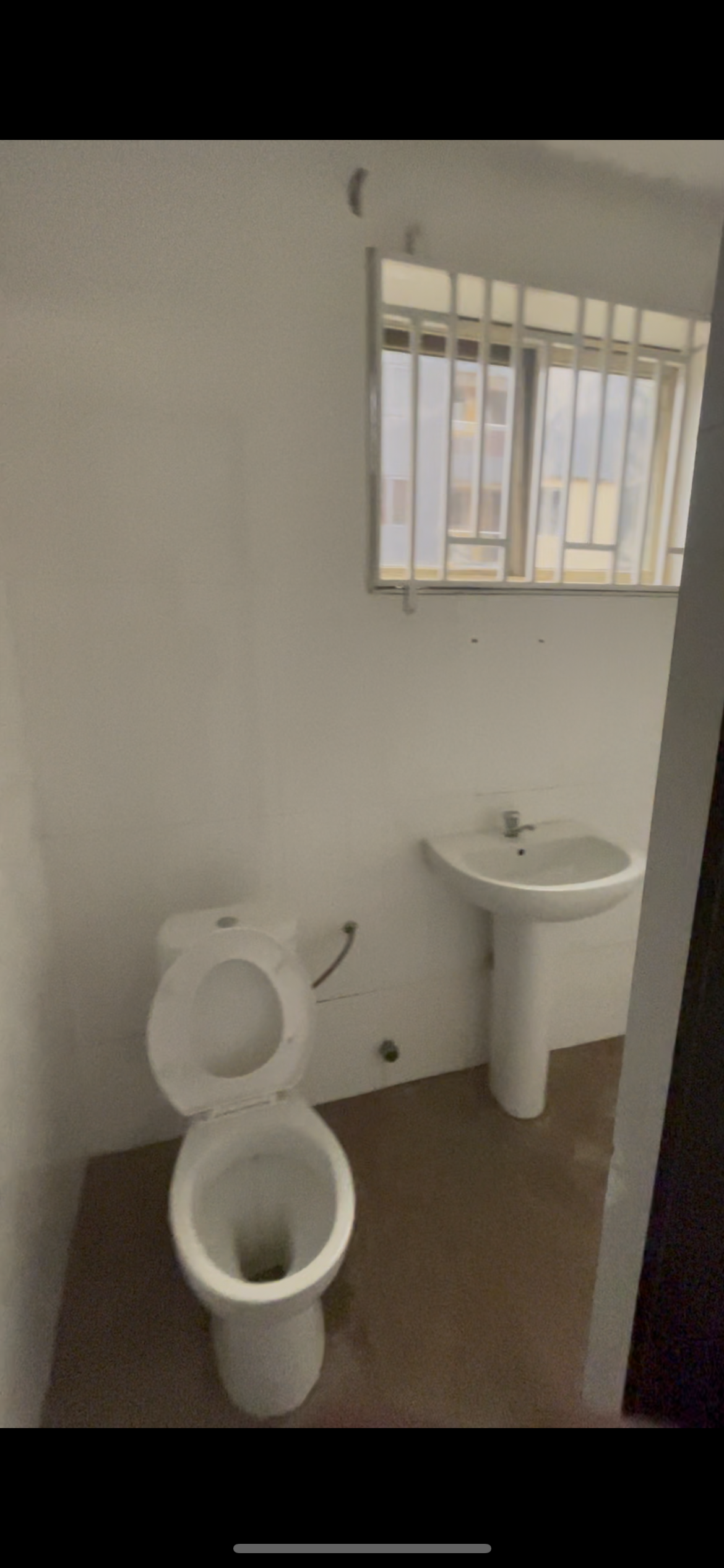 Singleroom self contained for rent