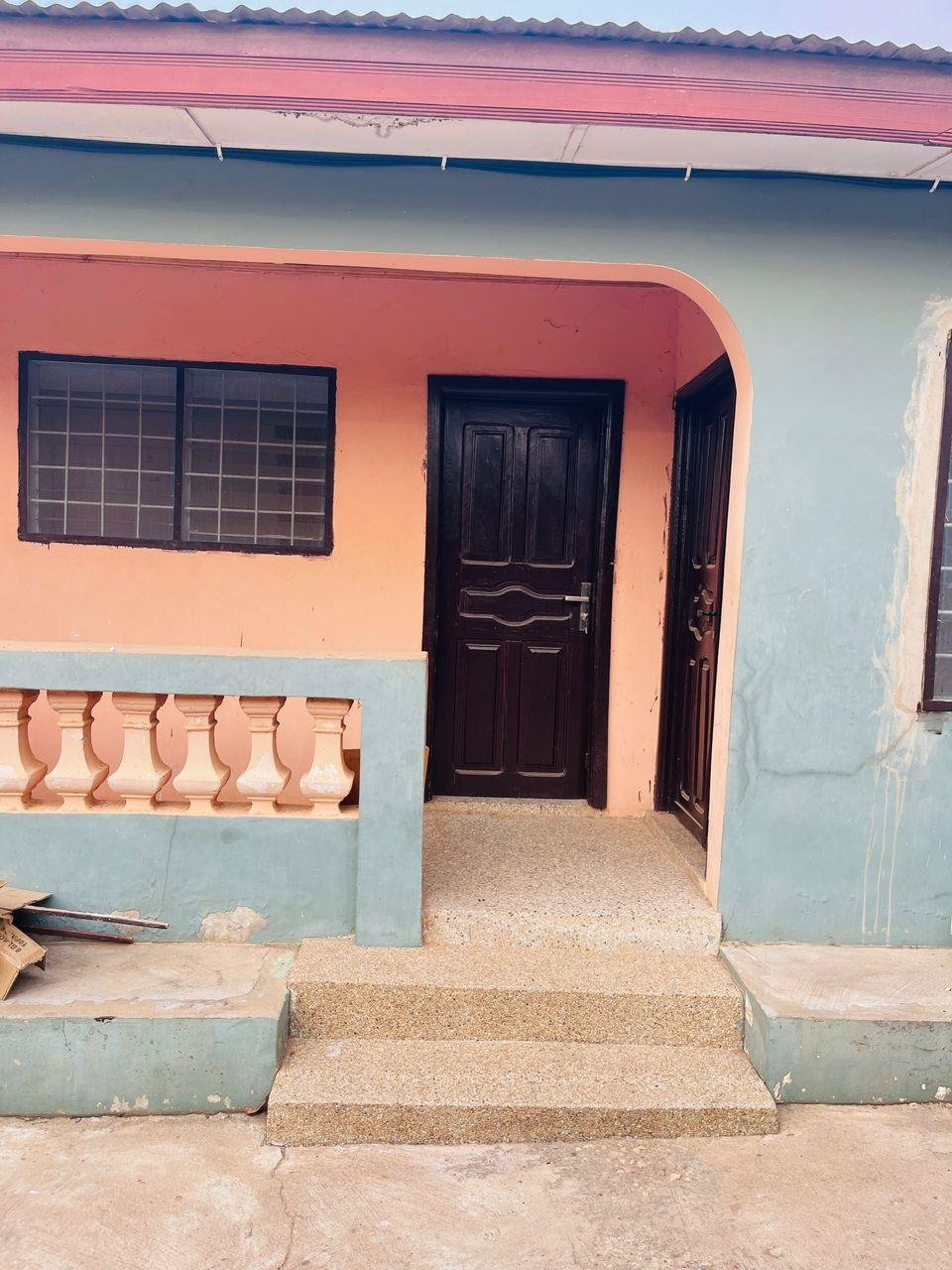 2 bdrm selfc for rent at Achimota