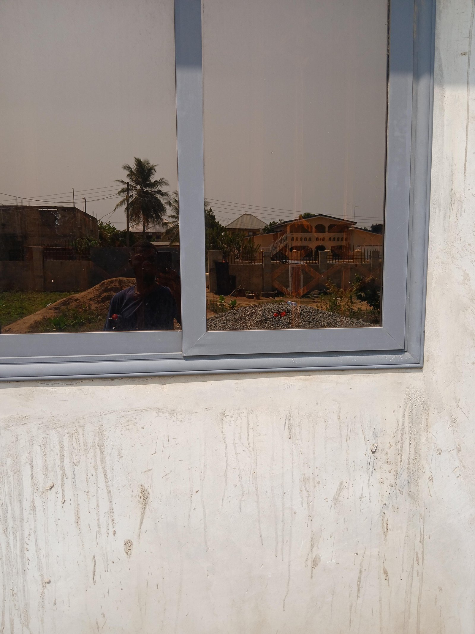 3BEDROOM HOUSE 95% Completed