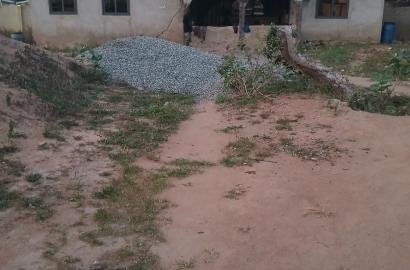 3BEDROOM HOUSE 95% Completed