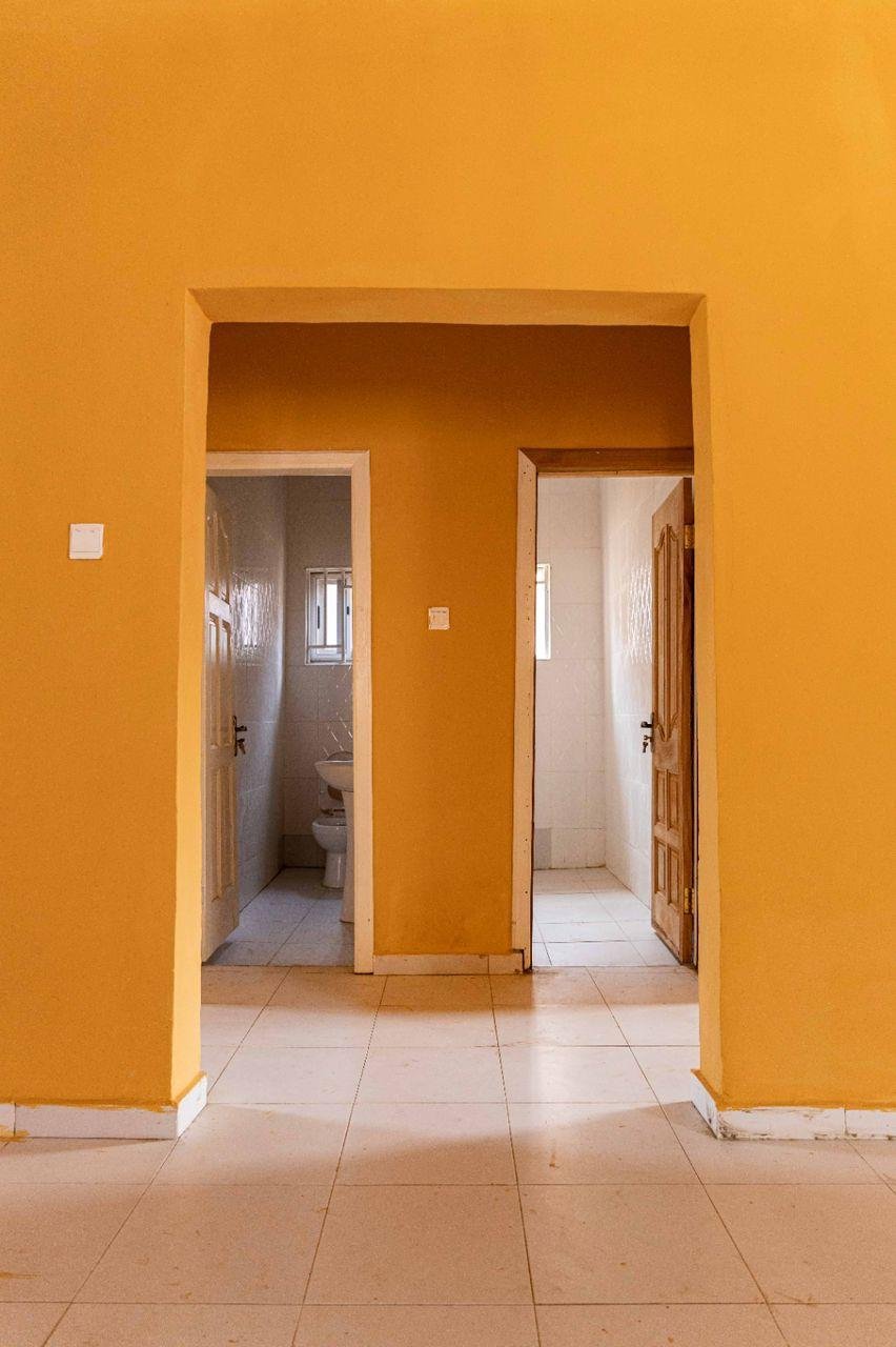 2 & 3 BEDROOM HOUSES Tema