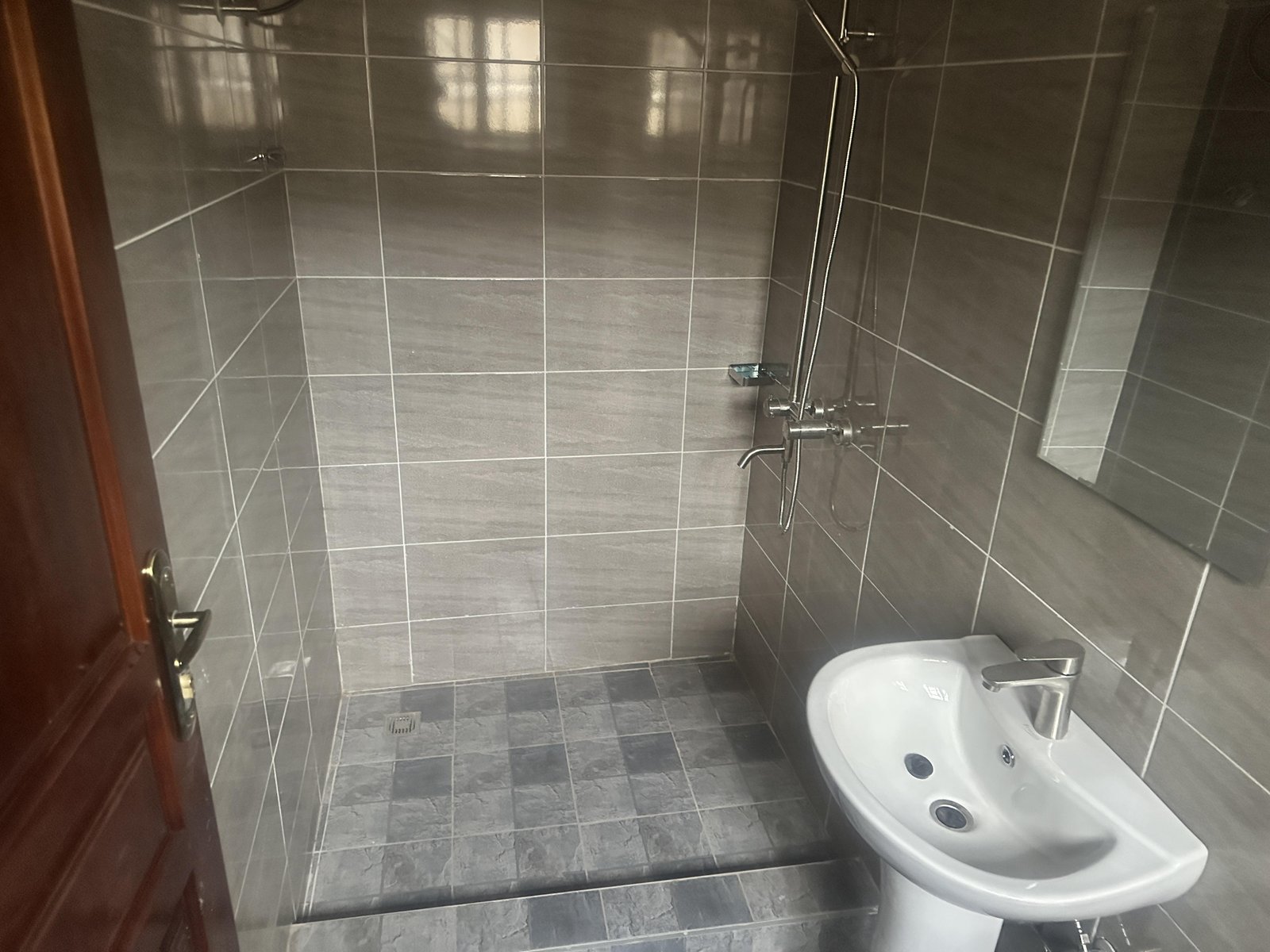 2 & 3 bedroom apartment for rent at Teshie