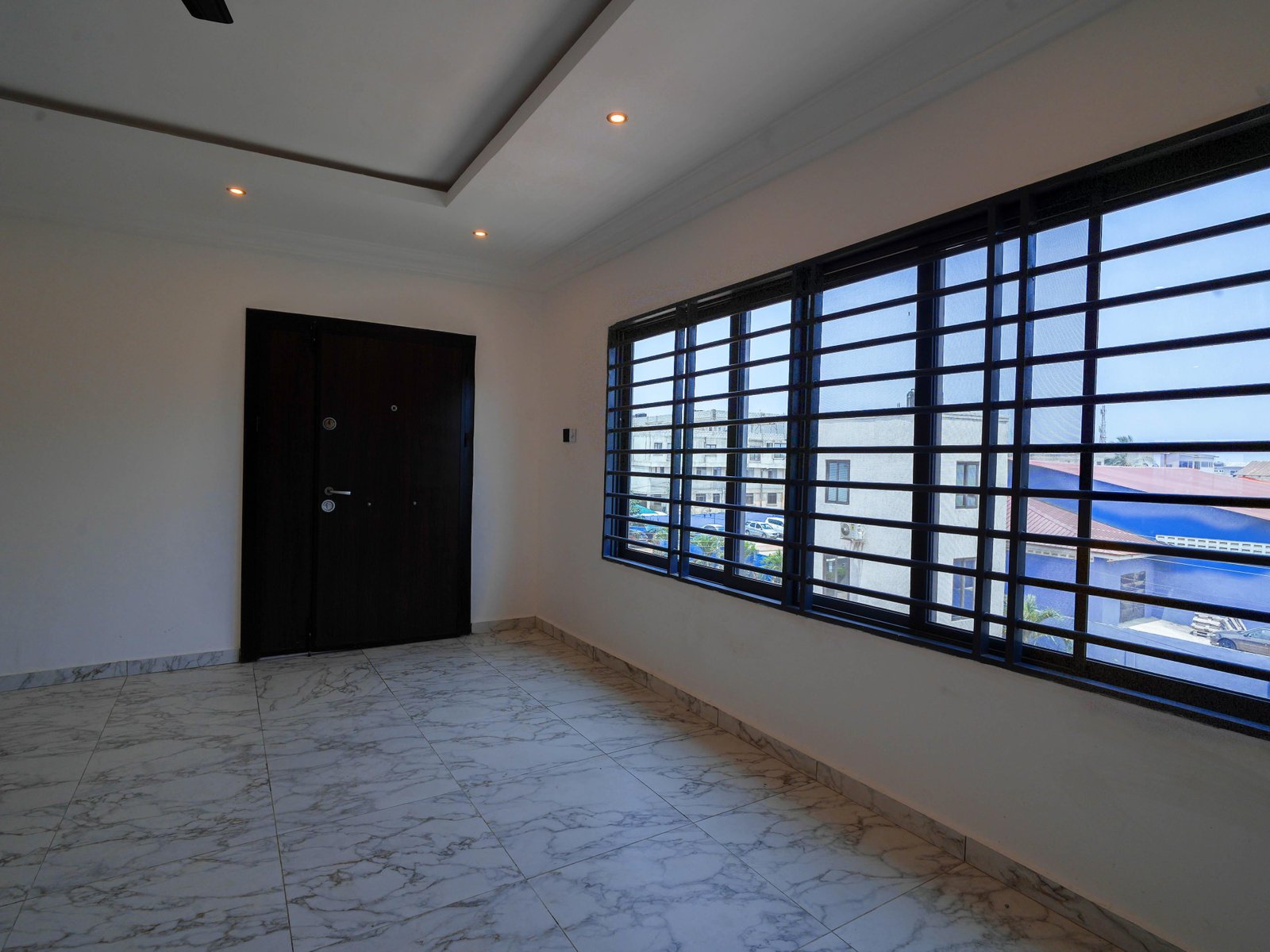 2 Bedroom Semi-Frunished Apartment for Rent