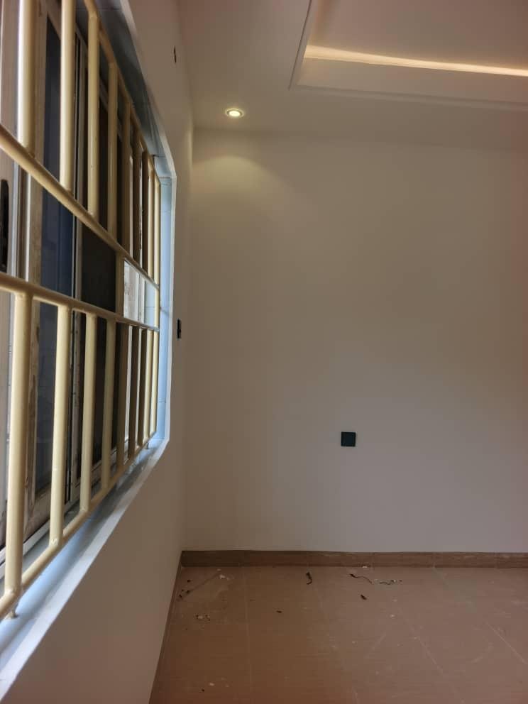 Singleroom self contain Apartment