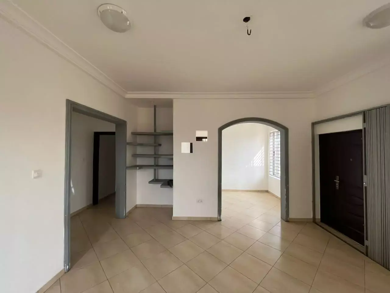 2 Bedroom apartments for rent at Dawhenya