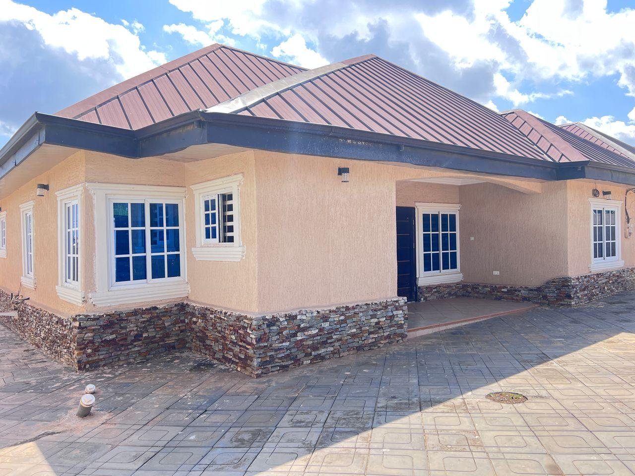 2 bedroom house