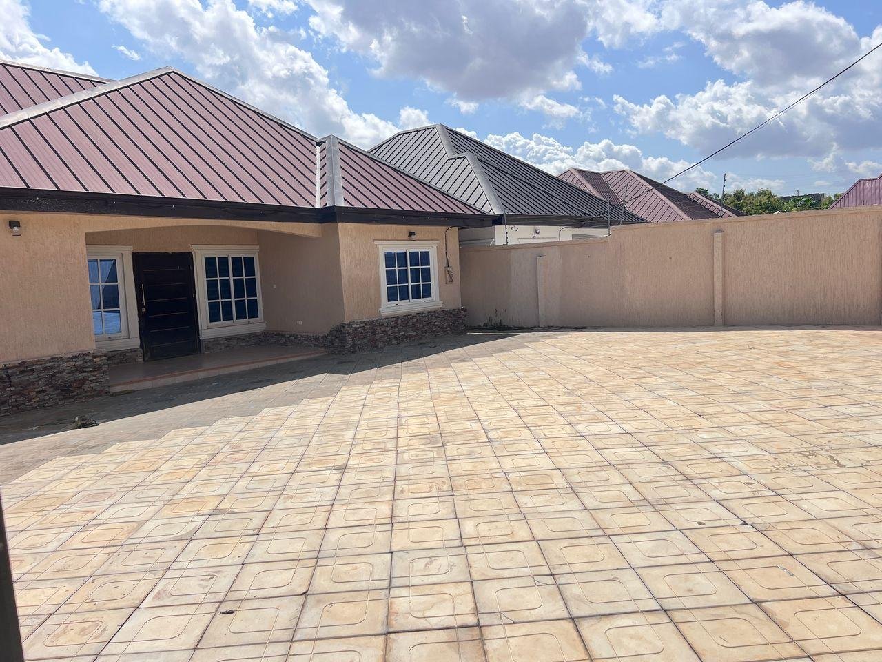 2 bedroom house