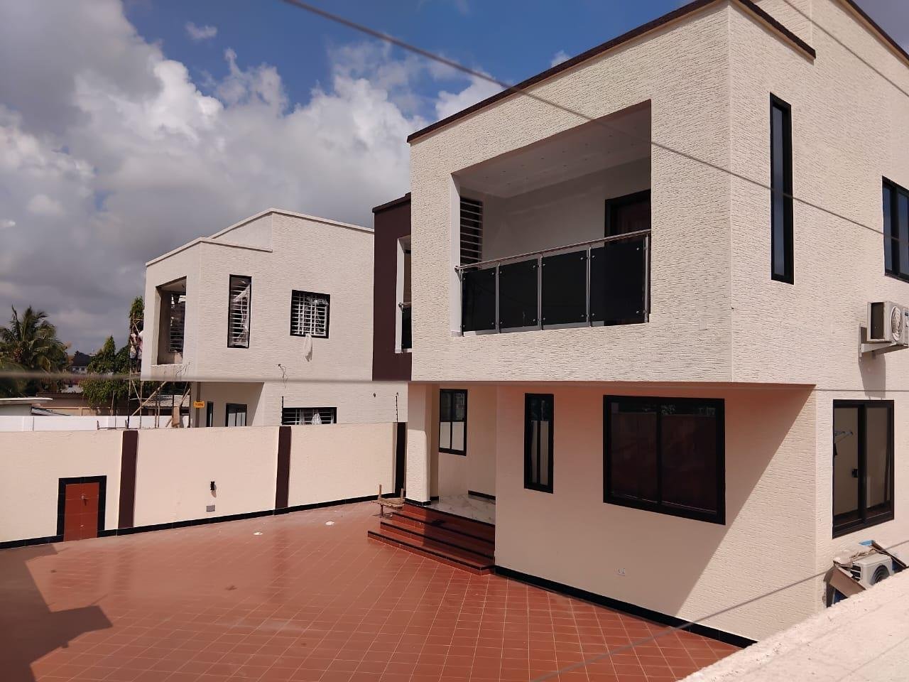 5 bedroom house