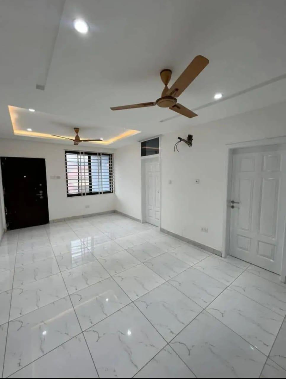 NEWLY BUILT 2 BEDROOM APARTMENT