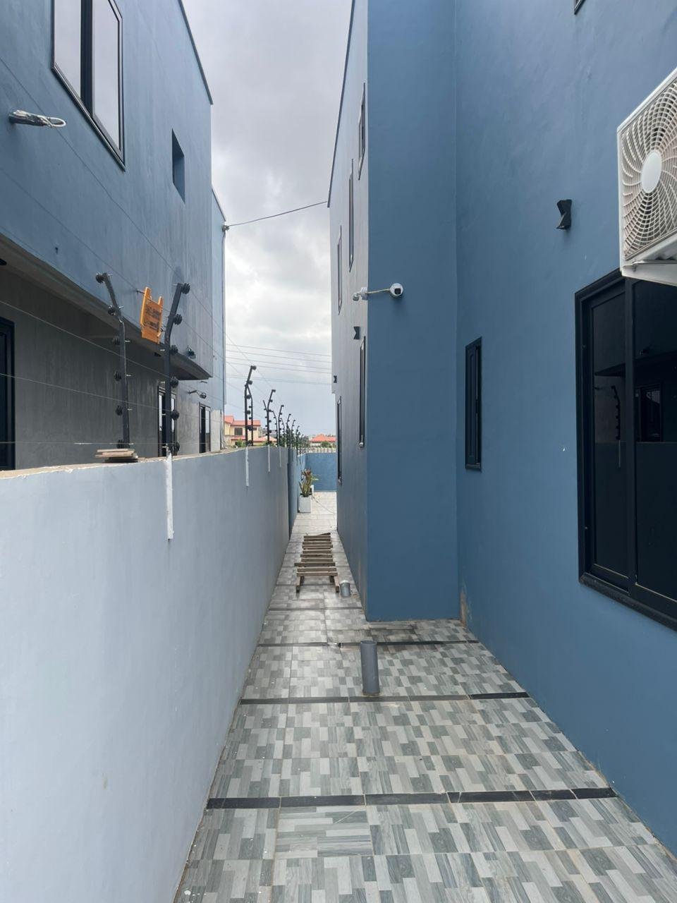 Executive 4 Bedrooms for sale at Community 25 Tema