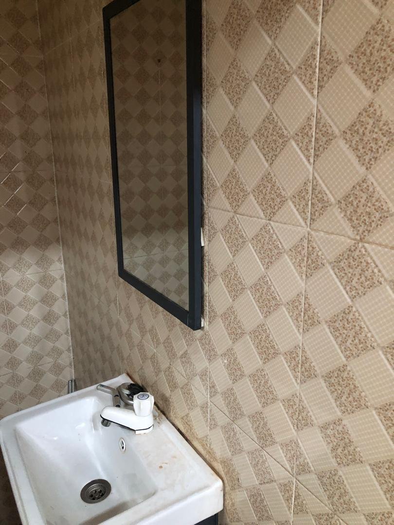 Chamber and hall self contained for rent at oyibi Ashfoam.