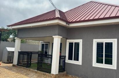 Three bedroom house for sale at Abokobi