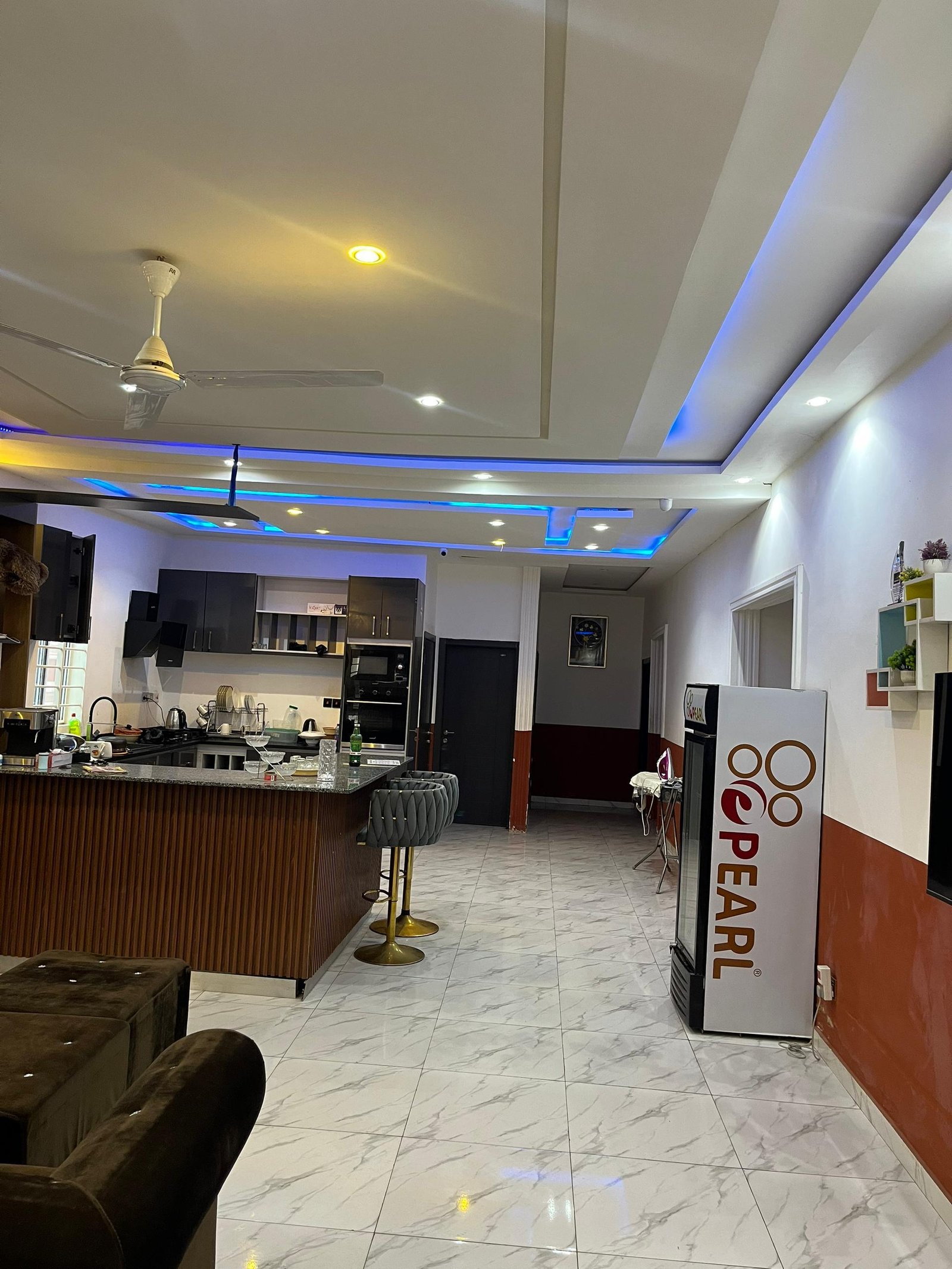 4-Bedroom Guesthouse for Sale – Pantang