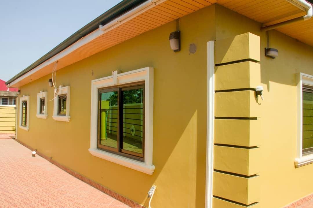 4-Bedroom House for Rent – Tema Community 25