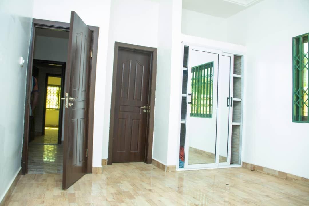 4-Bedroom House for Rent – Tema Community 25