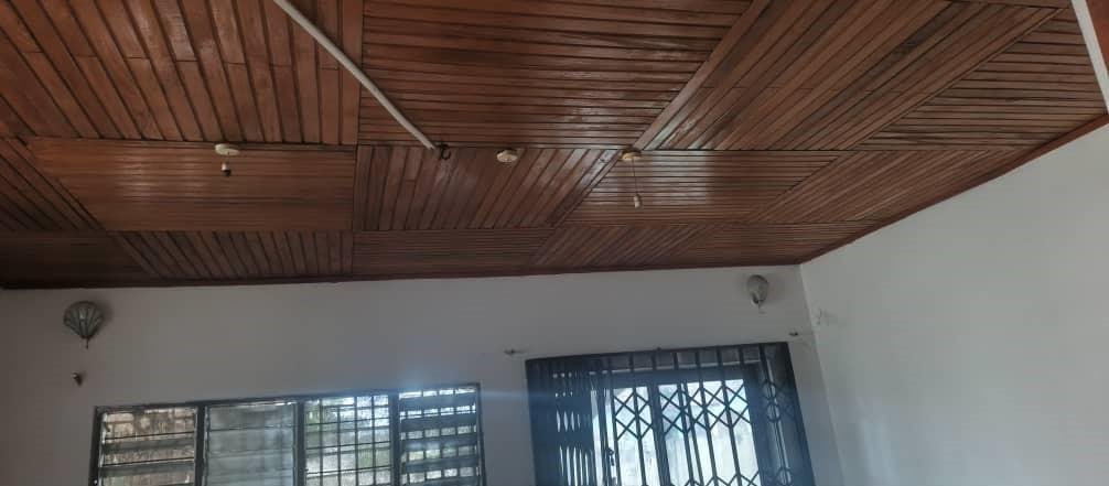 2-Bedroom Self-Contained House + 2 Single Self-Contained Units for Sale – Amasaman Danchira