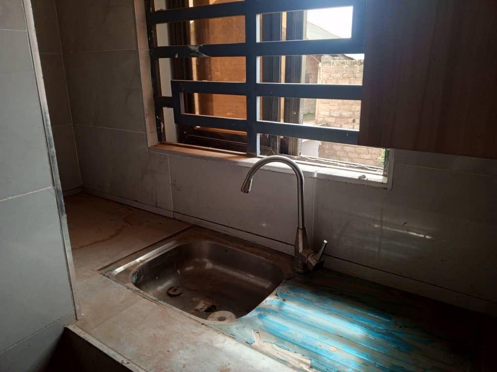 Newly Built Executive Single Room Self-Contained Apartment – Ablekuma Oduman