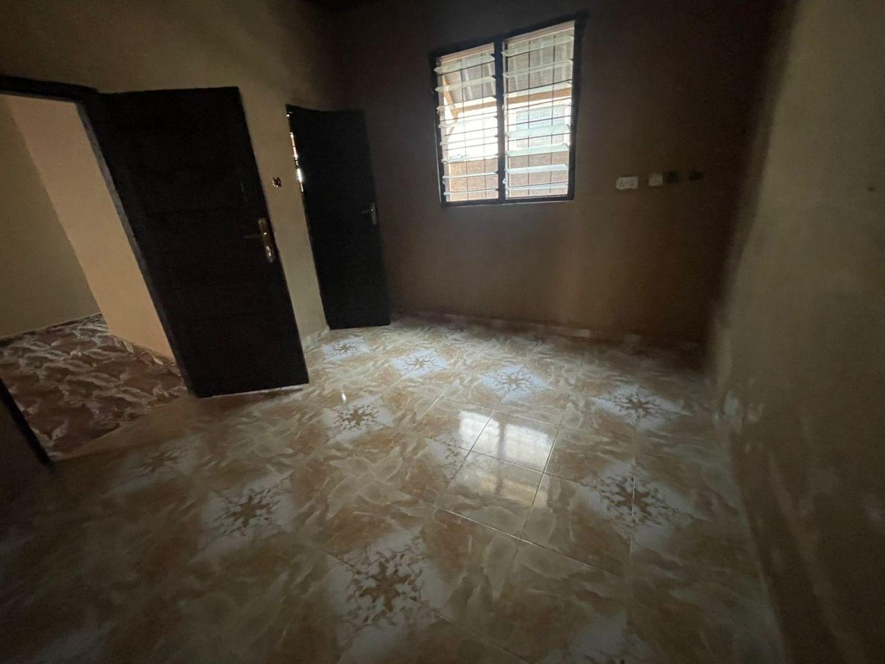 Newly Built Chamber and Hall Self-Contained Apartment – Awoshie Anyaa Palas Town Block Factory