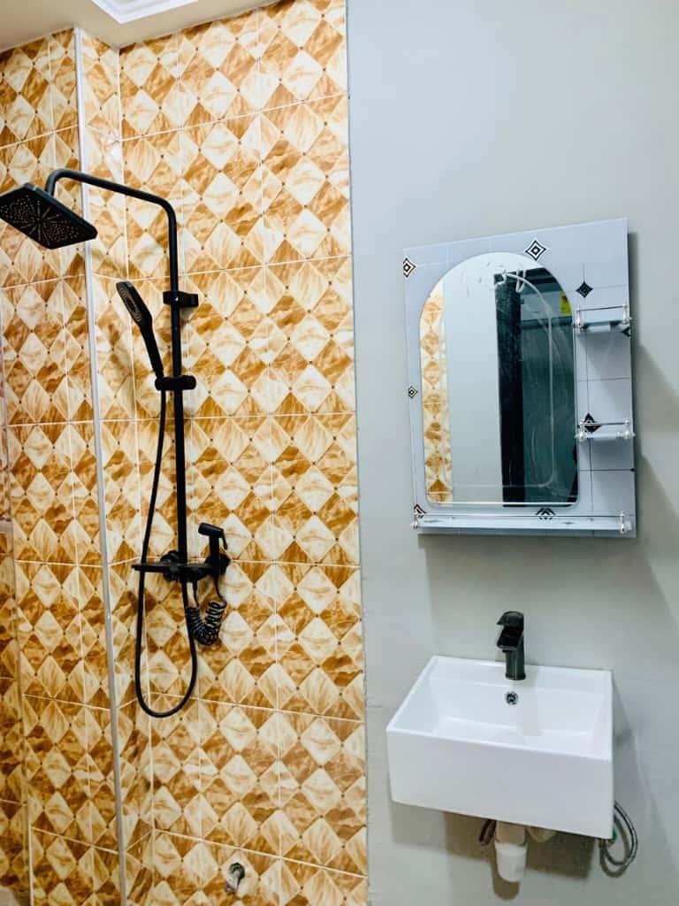 Executive 2-Bedroom Apartment for Rent – Bojo Beach Area