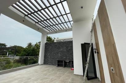 Luxury 5-Bedroom House for Sale – Cantonments