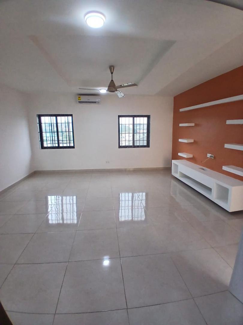 Executive Chamber & Hall Self-Contained for Rent – Amasaman Danchira