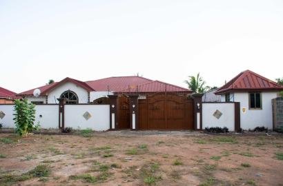 4 BED ROOM HOUSE AT AMANFRO