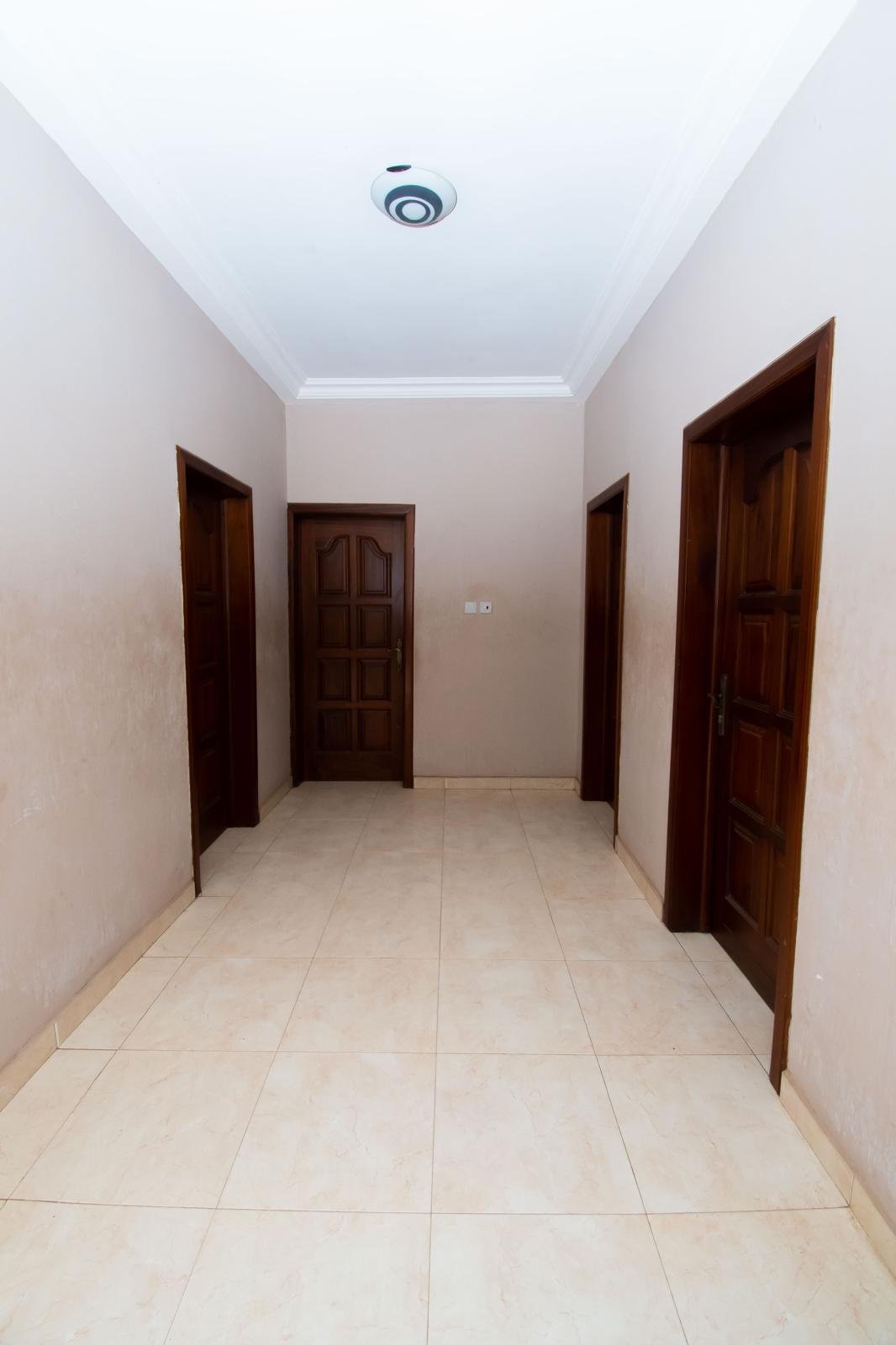 4 BED ROOM HOUSE AT AMANFRO